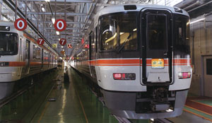 16番 JR東海 373系 特急形直流電車 特急「ふじかわ」 (3両セット) (塗装済み完成品) (鉄道模型)