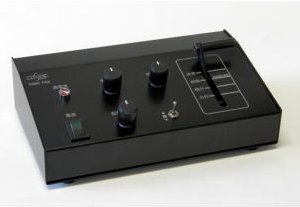 Single Handle Design Automatic Acceleration-deceleration Power Pack (HO) (Model Train)