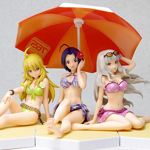 Miki/Azusa/Takane DX Set with Beach Parasol (PVC Figure)