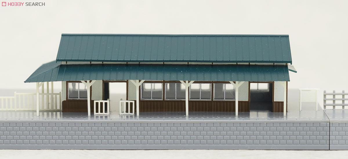 (Z) 駅舎＆ホーム (緑屋根) (鉄道模型) 商品画像5