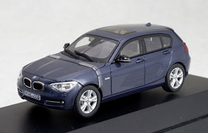 BMW 1 Series (F20) ミッドナイトブルー (ミニカー)