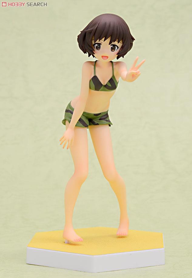 Yukari Akiyama Beach Queens Ver. (PVC Figure) Item picture7