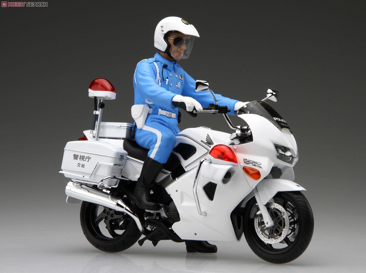 Honda VFR800P 白バイ 白バイ隊員フィギュア付 (プラモデル) 商品画像1