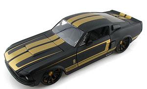 1967 シェルビーGT500 ブラック/ゴールド (ミニカー)