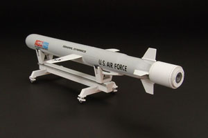 1/48 AGM-109 トマホーク巡航ミサイル (プラモデル)