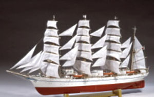 1/160 Nipponmaru (w/Sail) (Plastic model)