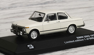 1972 BMW 2002 (ホワイト/ブラックインテリア) (ミニカー)