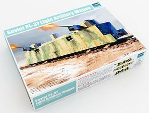 Soviet troops Armored Train Coach PL-37 / Light Artillery Freight Car (Plastic model)