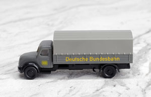 (N) マギラス フラットベッドトラック `Deutsche Bundesbahn` (鉄道模型)