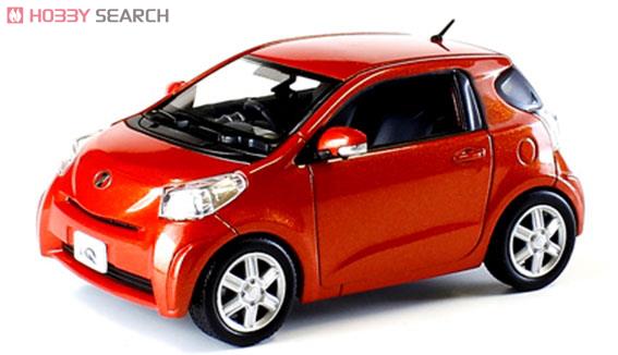Toyota iQ 2009 (オレンジメタリック) (ミニカー) 商品画像1