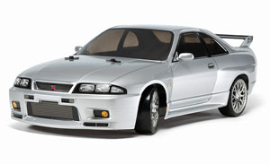 NISSAN スカイライン GT-R R33 (TT-02D) (ラジコン)