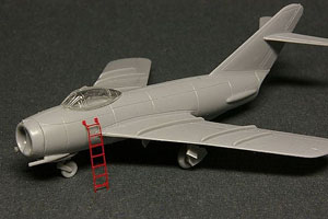 MiG-15/17 乗り込み用ラダー (2種類入り) (プラモデル)