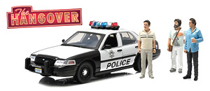 The Hangover (2009) - 2000 Ford Crown Victoria Police Interceptor with 3 Figures (ミニカー)