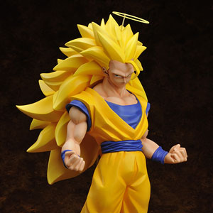 Gigantic Series Son Goku (Super Saiyan 3) (PVC Figure)