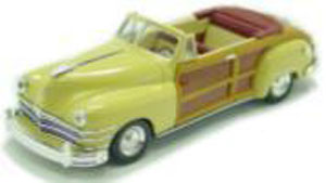 Chrysler Town & Country 1947 Yellow (Diecast Car)