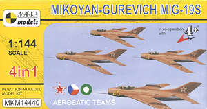 MiG-19S エアロバティック塗装(4機セット) (プラモデル)