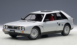 Lancia Delta S4 Stradale (Gray)