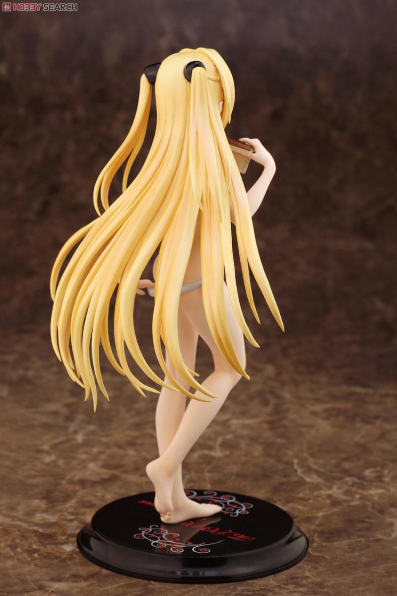 Golden Darkness: White Swim Wear ver. (PVC Figure) Item picture4