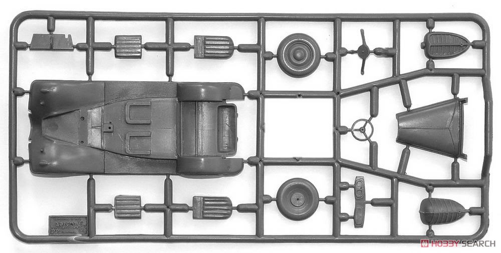 Soviet Light Armored Car FAI-M (Plastic model) Other picture3