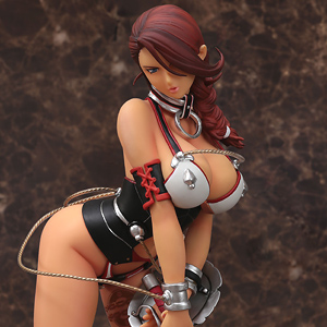Queens Blade Rebellion Branwen Shining Black Ver. 1/4.5 PVC Figure (PVC Figure)