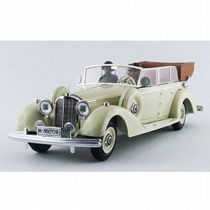 Mercedes 770K 1938 White w/2 Figure (Eva Brown / Guard)