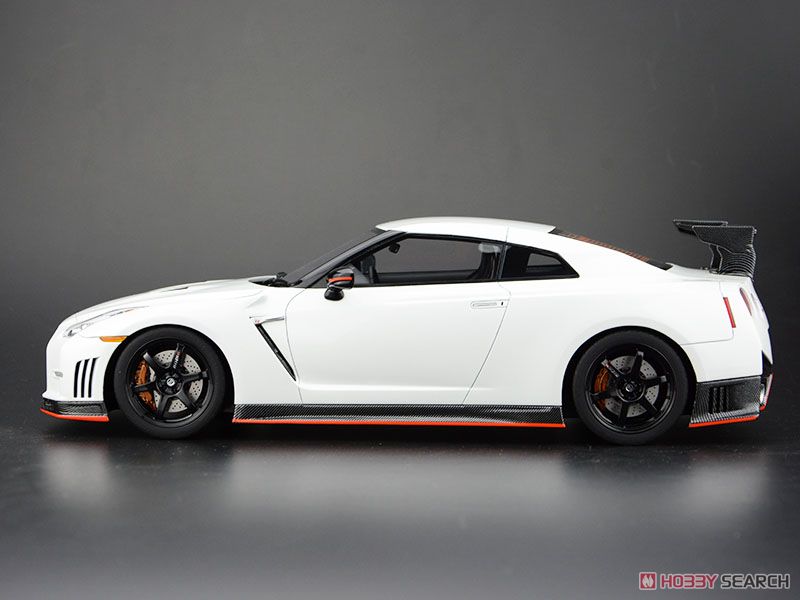 GT-R nismo N`attack package (白) (ミニカー) 商品画像2