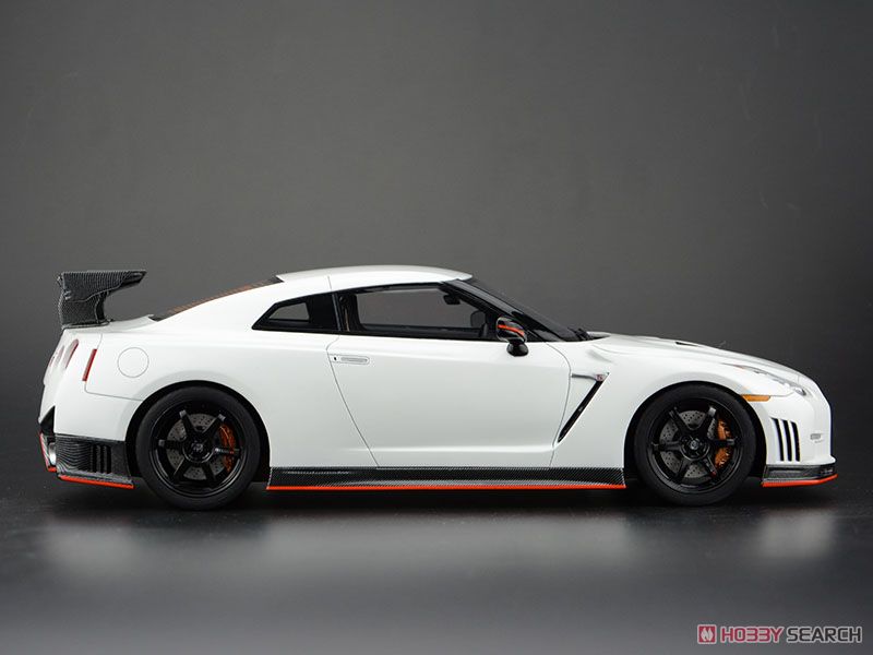 GT-R nismo N`attack package (白) (ミニカー) 商品画像6