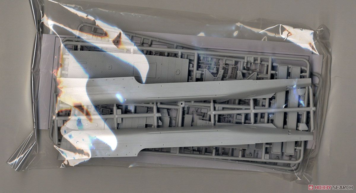 Imperial Japanese Navy Escort Type Hei (Late Type) w/Photo-Etched Parts & Gun Barrel (Plastic model) 中身1