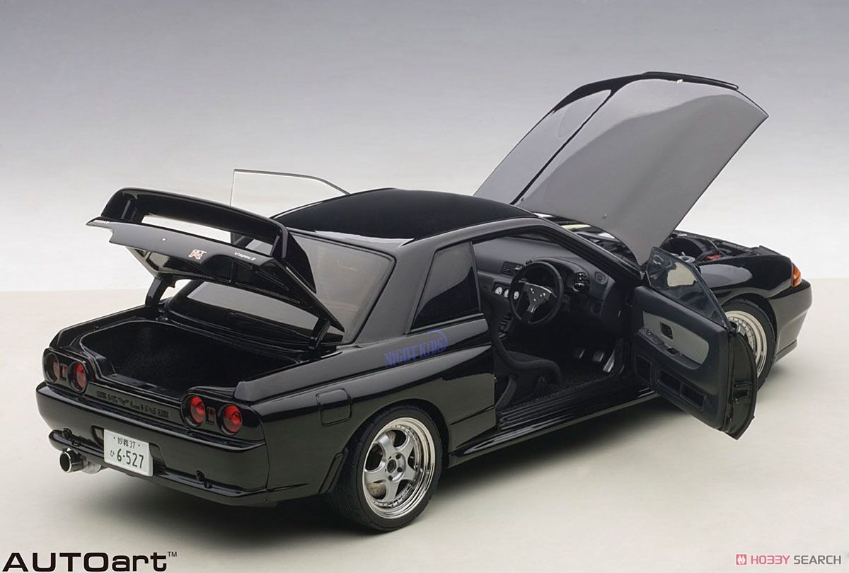 NIssan Skyline GT-R (R32) V-Spec II New Initial D the Movie - Legend 2: Racer (Diecast Car) Item picture10