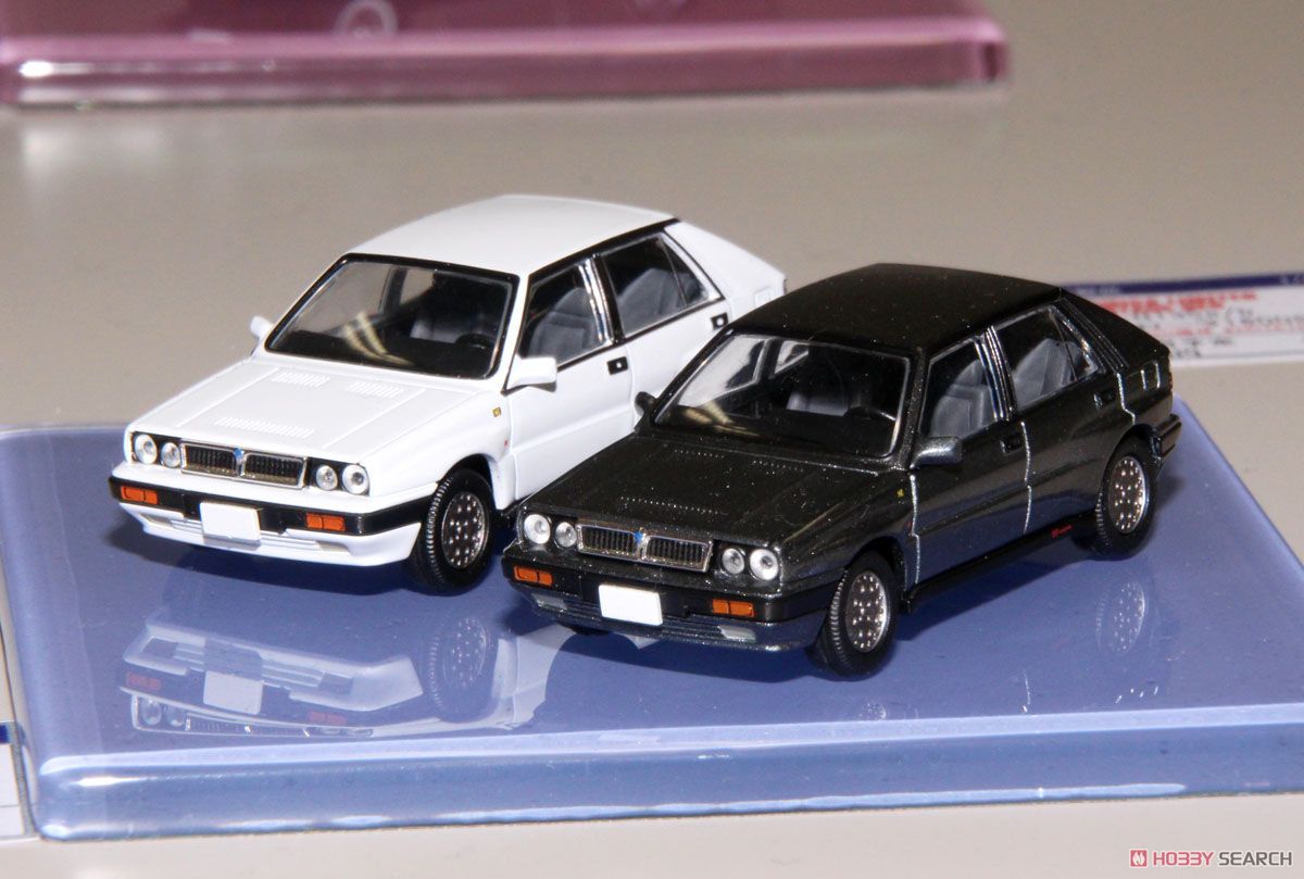 LV-N136a Lancia delta HF Integral (gray) (minicar) Other picture3
