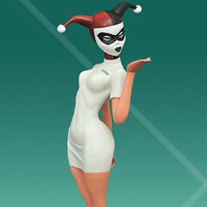 Batman Animated - Statue: Premier Collection - Harley Quinn (Nurse Version) (Completed)