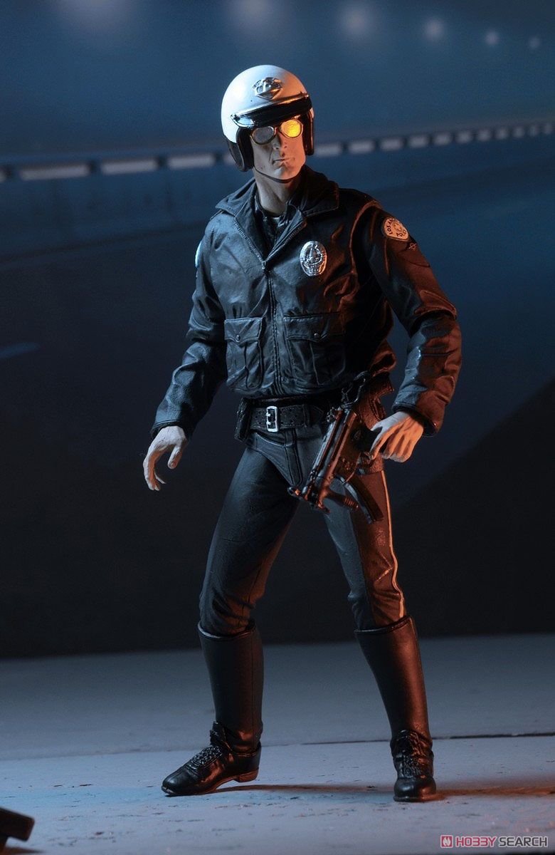 The Terminator 2/ Motor Cycle Cop T-1000 Ultimate 7 Inch Action Figure (Completed) Item picture3