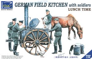 German Field Kitchen with Soldiers Luch Time (Plastic model)