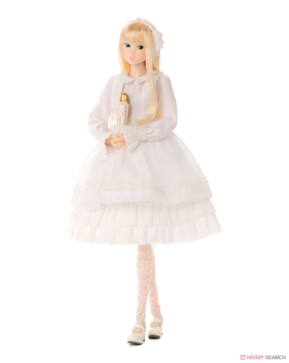 Momoko Doll What Alice Found There (Fashion Doll) Item picture1
