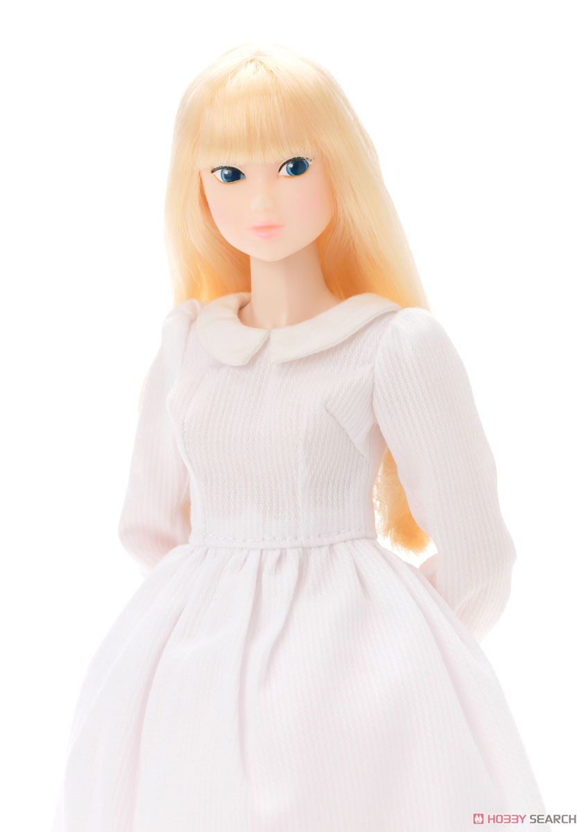 Momoko Doll What Alice Found There (Fashion Doll) Item picture3