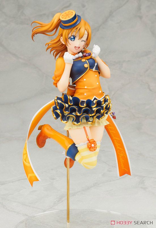 Honoka Kosaka Alter Ver. (PVC Figure) Item picture3