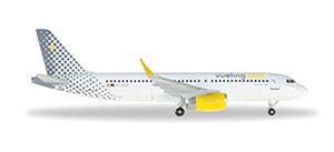 A320 ブエリング航空 EC-MES `Leonardo da Vueling` (完成品飛行機)