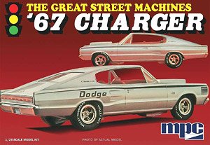 1967 ダッジ・チャージャー `グレート・ストリート・マシン` (プラモデル)
