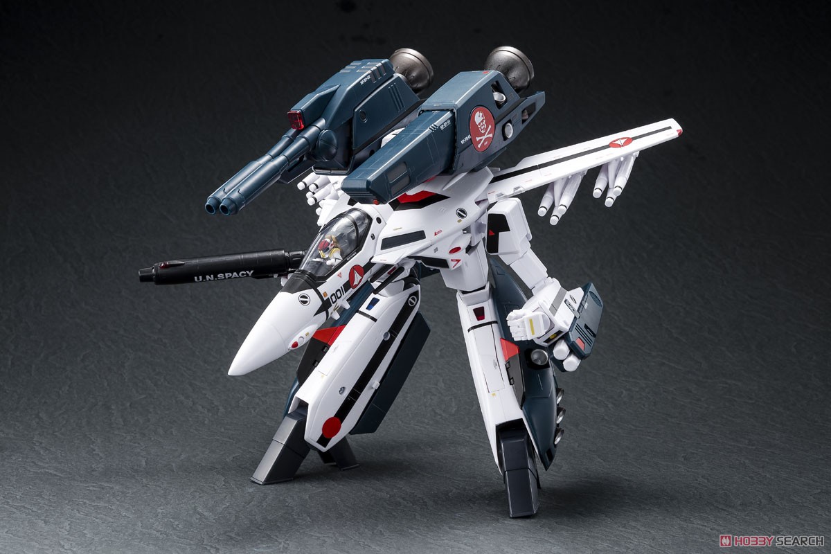 1/60 Perfect Trans VF-1S Hikaru Ichijo with Strike Parts (Completed) Item picture6