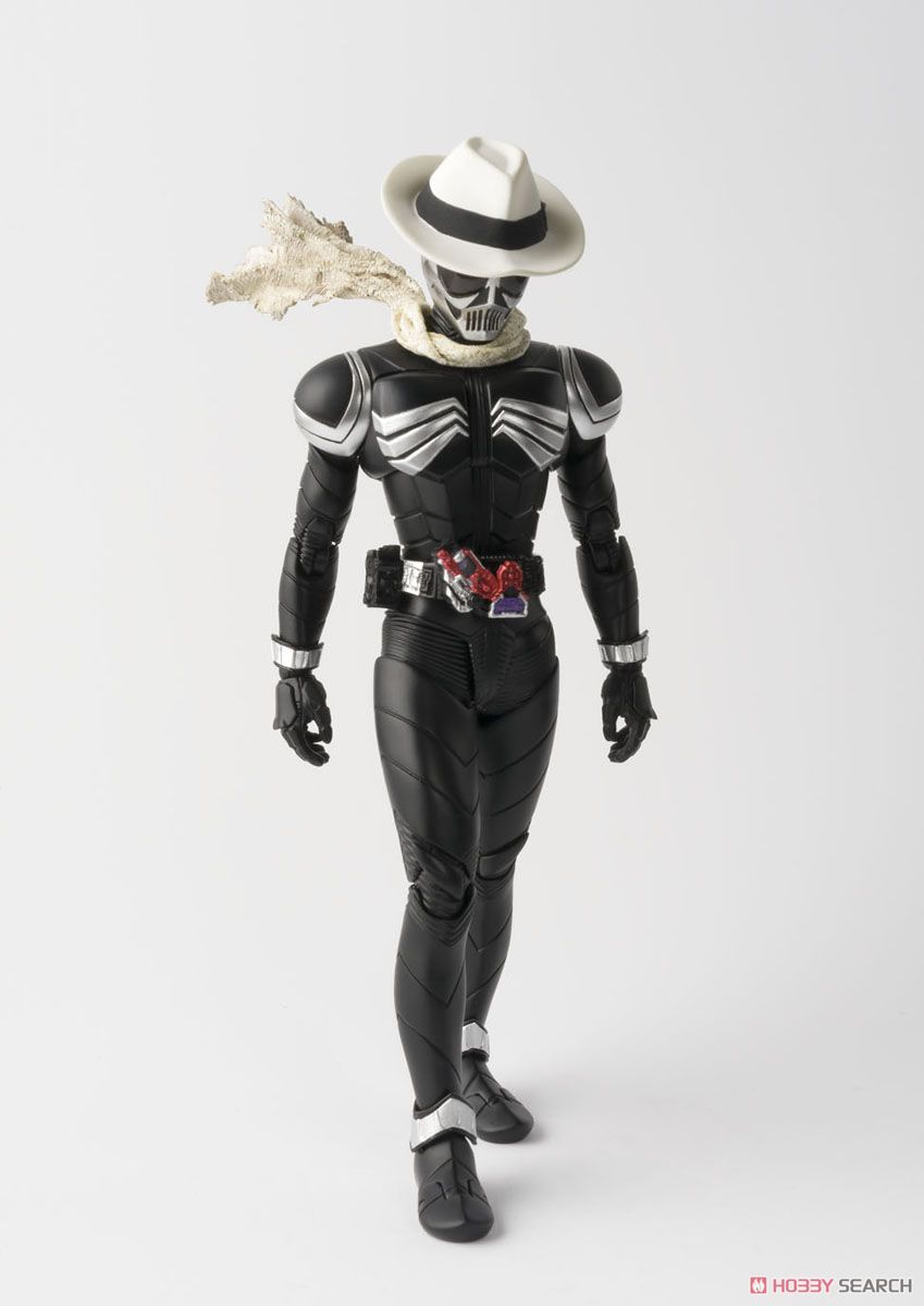 S.H.フィギュアーツ(真骨彫製法) 仮面ライダースカル (完成品) 商品画像6