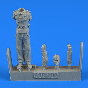 WW.II Germany Panzer Crew D (Plastic model)