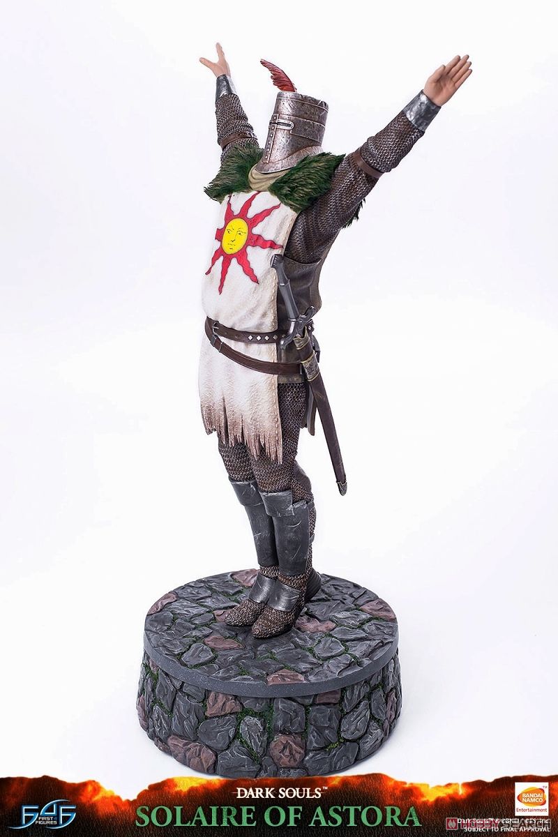 Dark Souls/ Solaire of Astora Statue (Completed) Item picture1