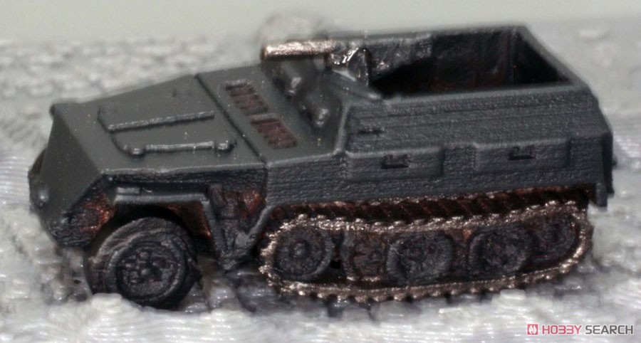 軽装甲兵員車 塗装済完成品 (完成品AFV) 商品画像1