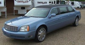 Cadillac DeVille Limousine 2004 Blue (Diecast Car)