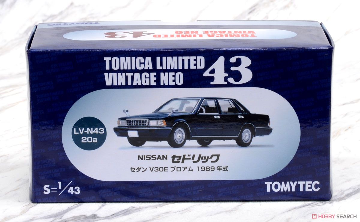 LV-N43-20a Cedric Sedan V30E Brougham (Navy) (Diecast Car) Package1