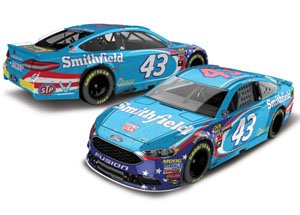 Nascar Cup Series 2017 Ford Fusion Smithfield #43 Bubba Wallace (Diecast Car)