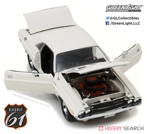 1970 Dodge Challenger R/T - White (Diecast Car) Item picture2