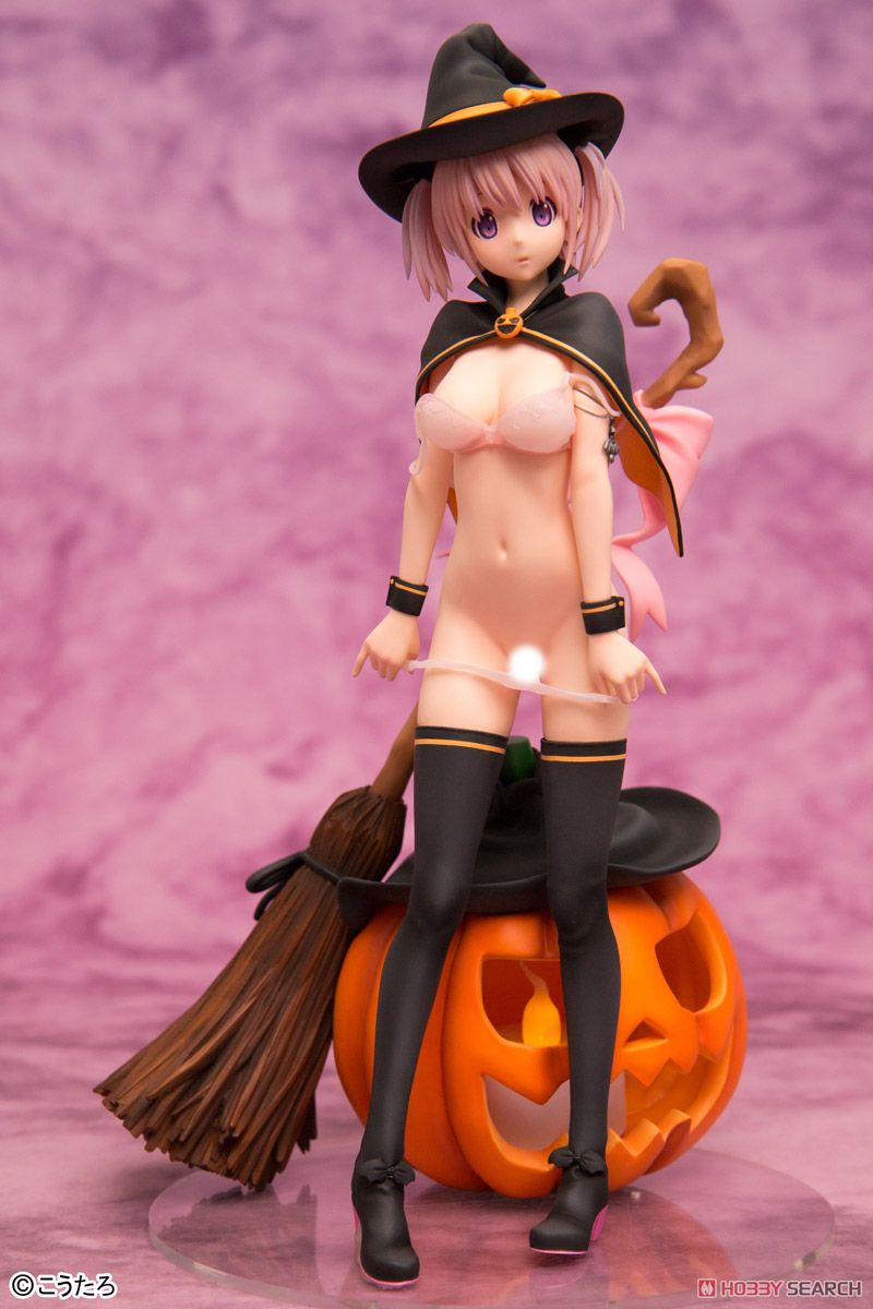 Halloween Girl (PVC Figure) Item picture1