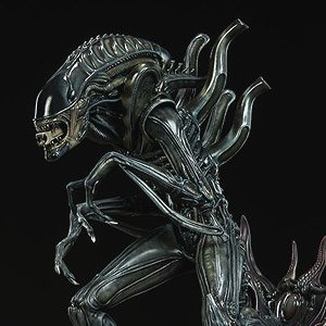 Aliens - Statue: Alien Warrior (Completed)
