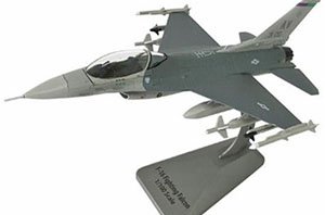 F-16C ファイティング ファルコン (完成品飛行機)